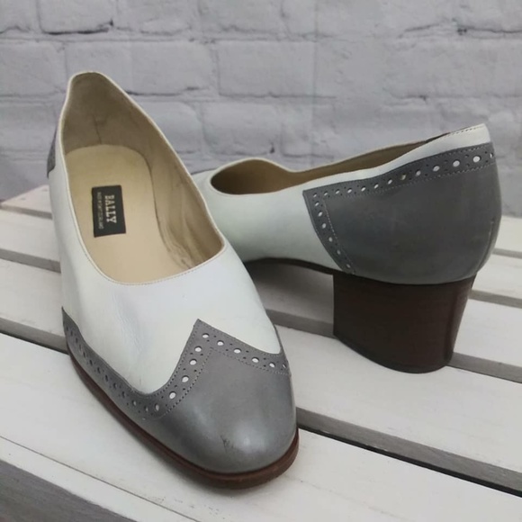 Bally Shoes - Bally City Walk Leather 9M Heels Wingtip Spectator